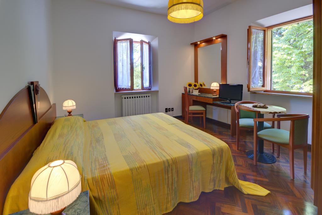 Affittacamere Villa Gigli Sirolo Ngoại thất bức ảnh